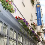 Lafayette Hotel 3*