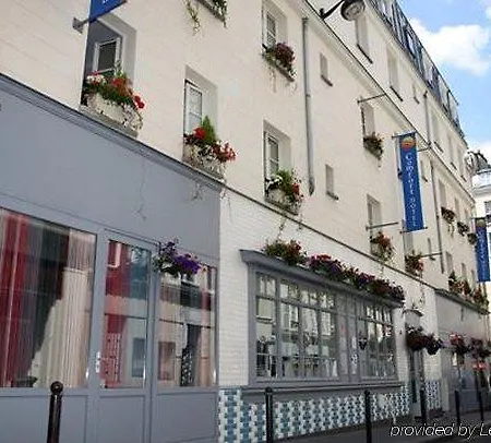 Lafayette Hotel
